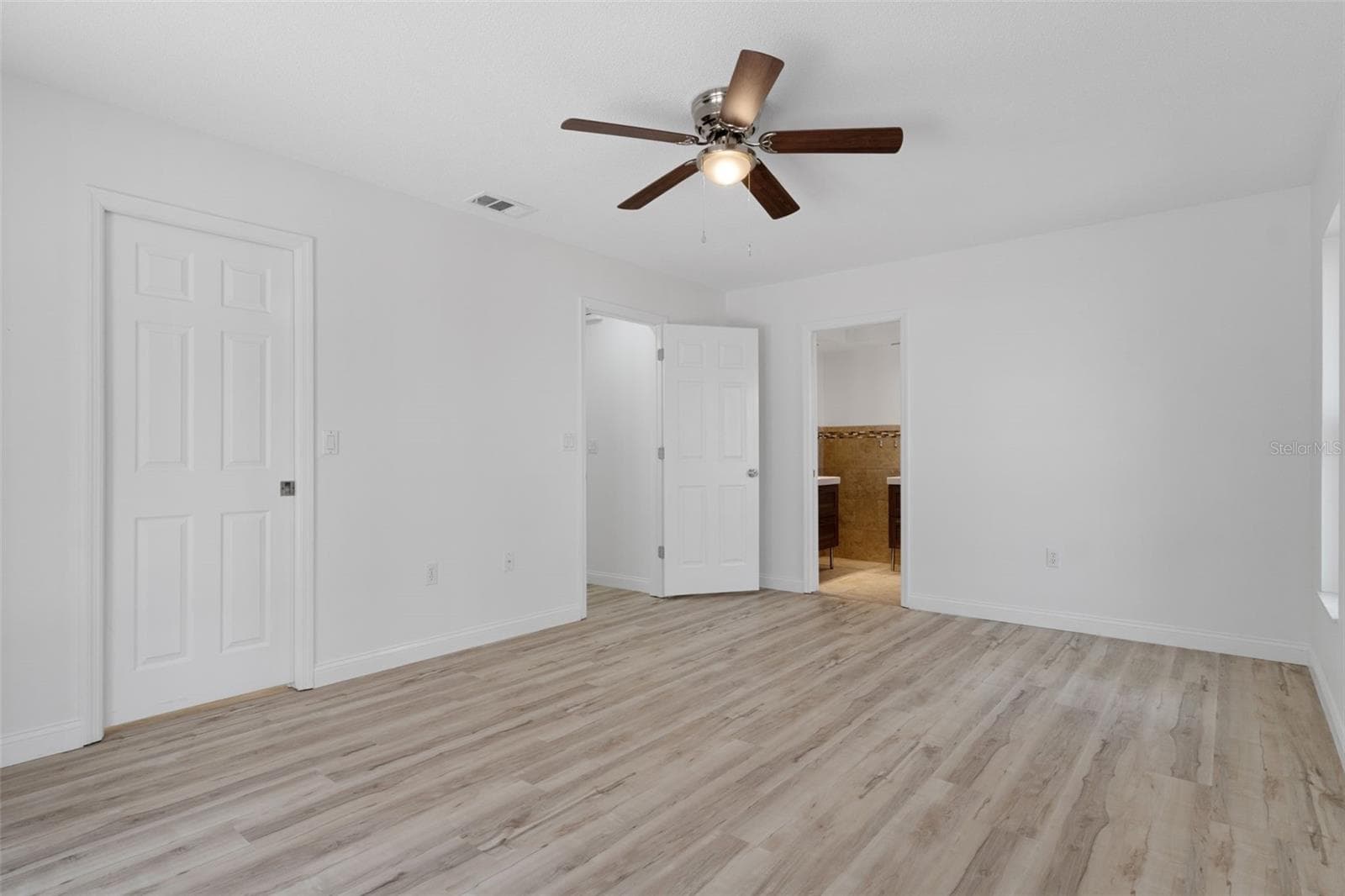 Single Family Residence at 10220 SWANSON CT, SPRING HILL, photo 23 of 55