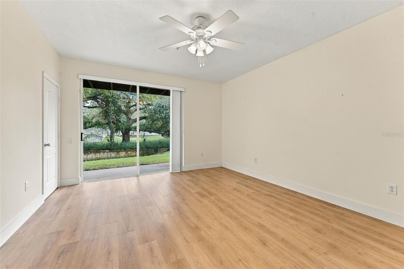 Downstairs bedroom - 3121 BAYSHORE OAKS DR, TAMPA