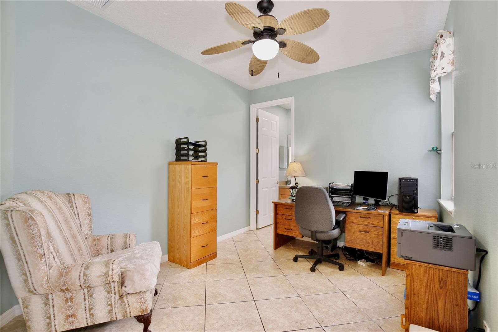 Single Family Residence at 1654 STARGAZER TER, SANFORD, photo 18 of 37