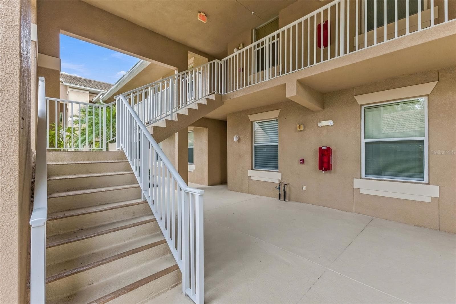 Condominium at 1003 FAIRWAYCOVE LN #207, BRADENTON, photo 24 of 45