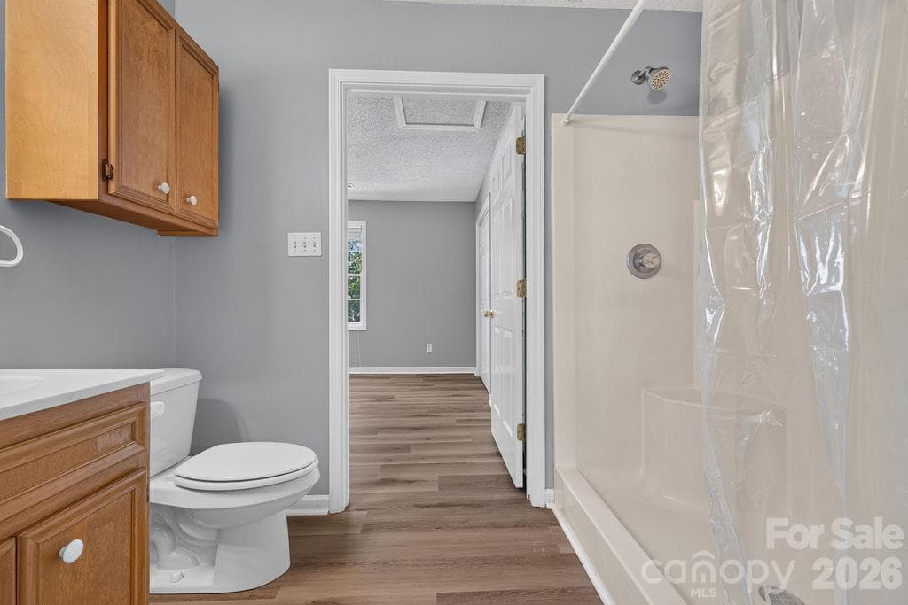 Townhouse at 122 24th Street NW, Hickory, photo 10 of 21