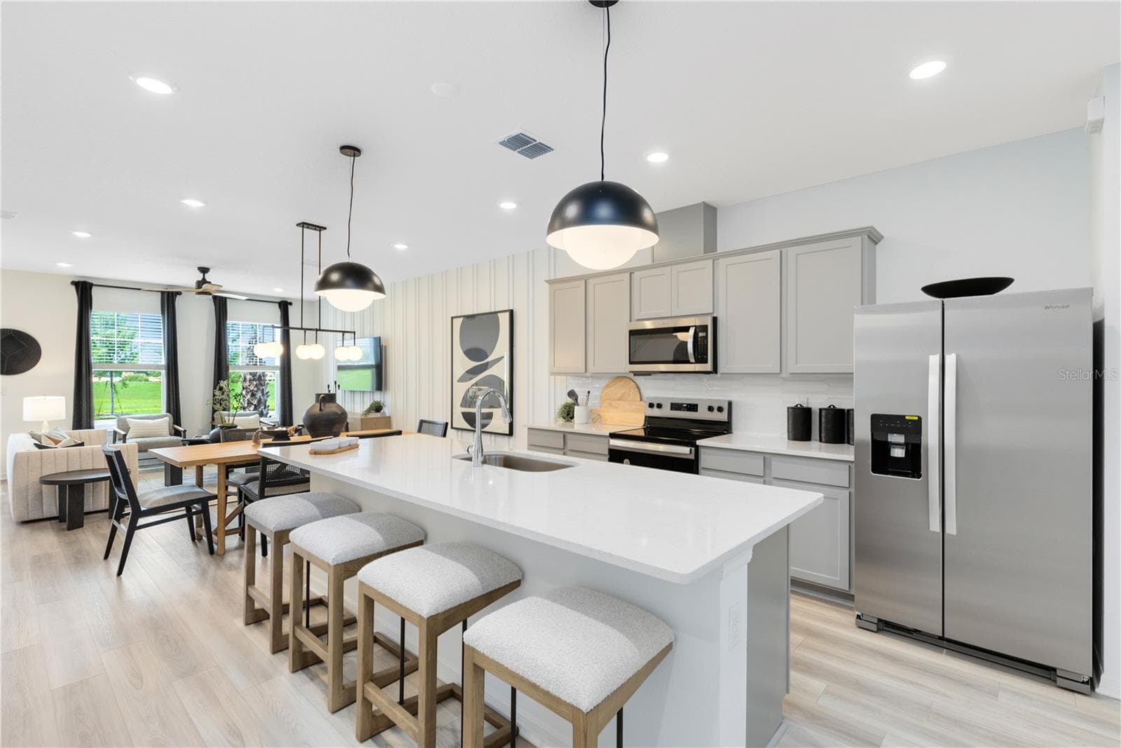 Model Home Design Only. Pictures and furnishings are for illustrative purposes only. Elevations, colors and options may vary. Furniture is for model home staging only. - 6270 SUNNY TIME AVENUE, WINTER GARDEN