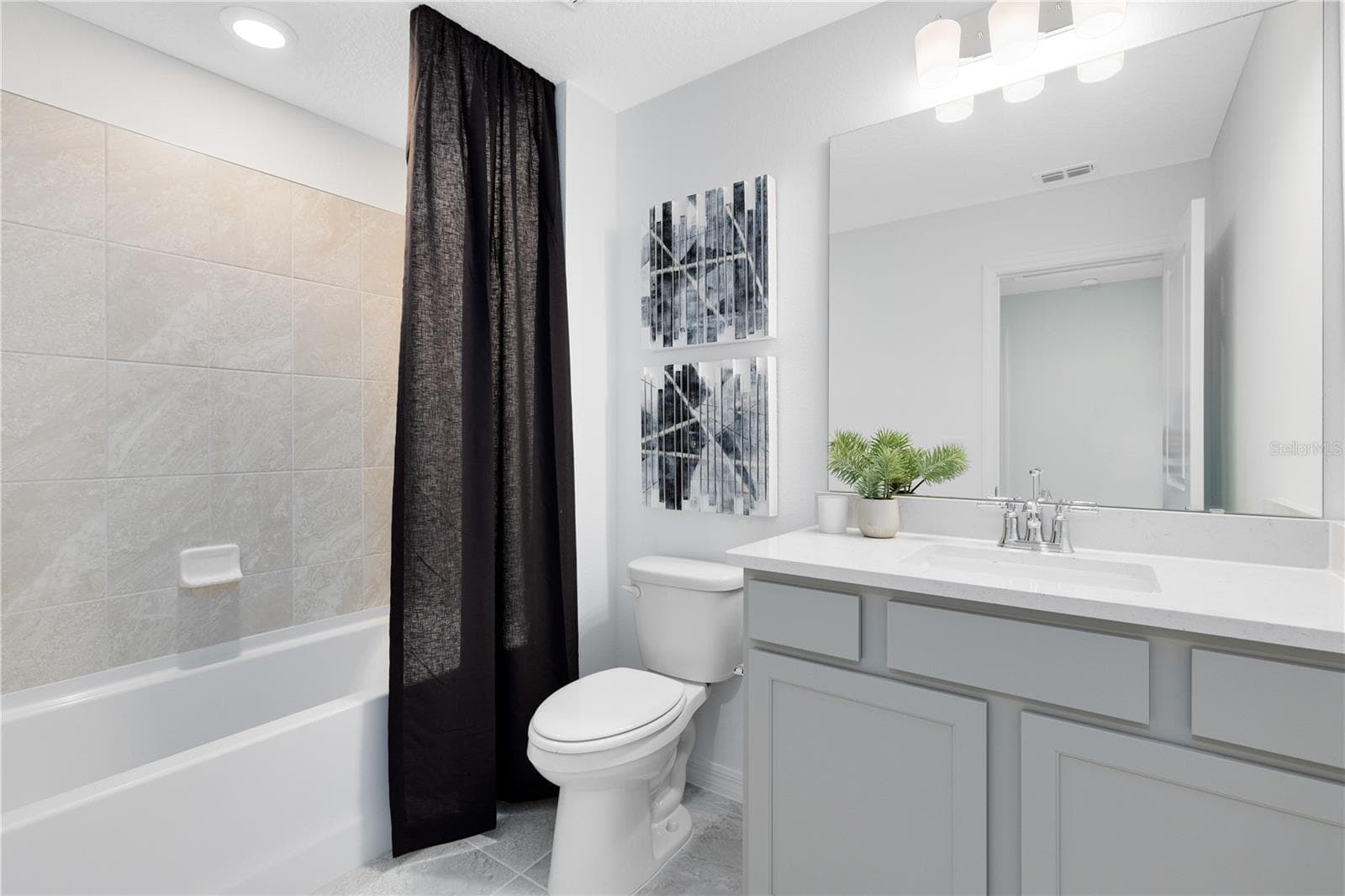 Model Home Design Only. Pictures and furnishings are for illustrative purposes only. Elevations, colors and options may vary. Furniture is for model home staging only. - 6270 SUNNY TIME AVENUE, WINTER GARDEN