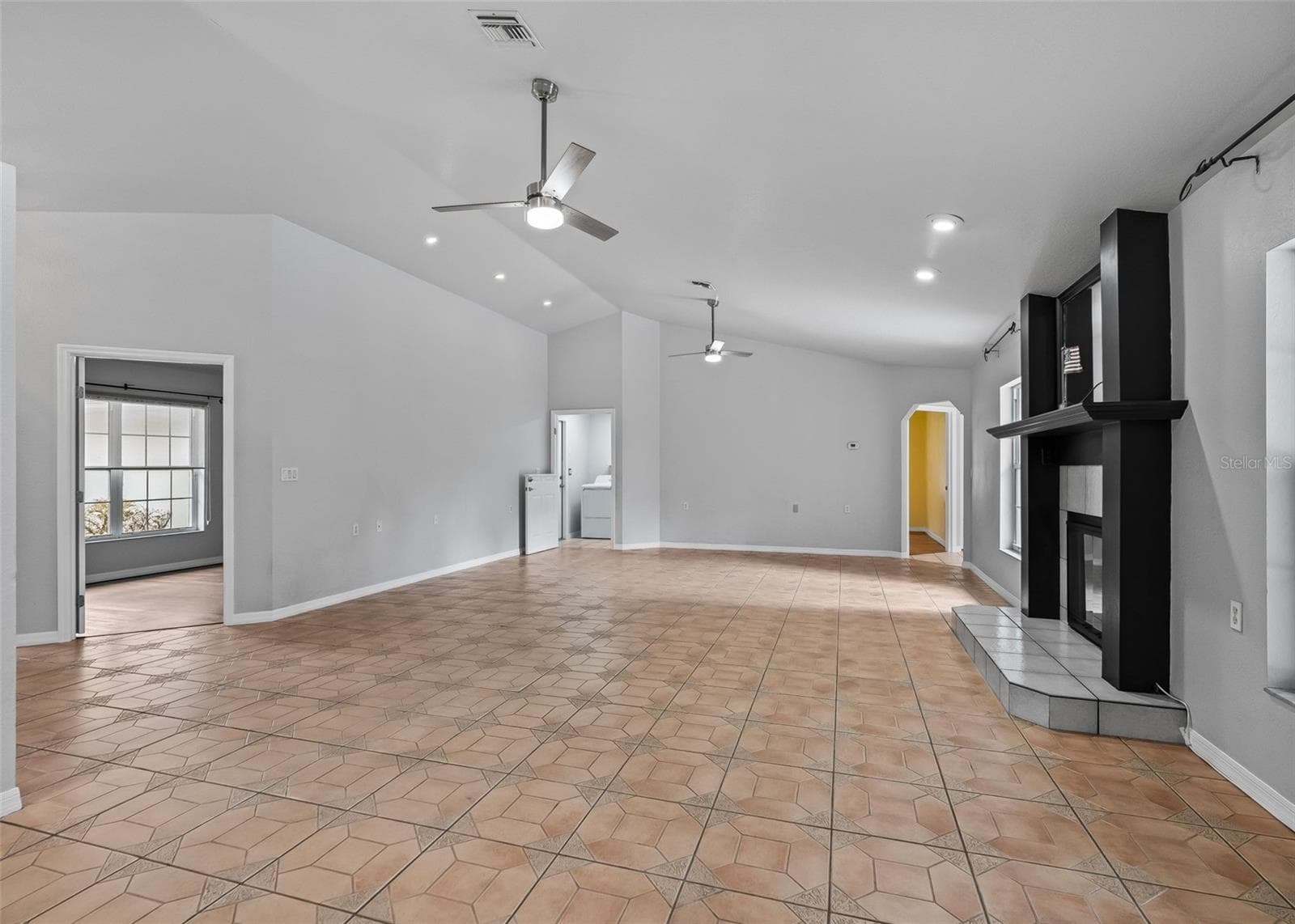 Single Family Residence at 7522 NW 14TH ST, OCALA, photo 12 of 50