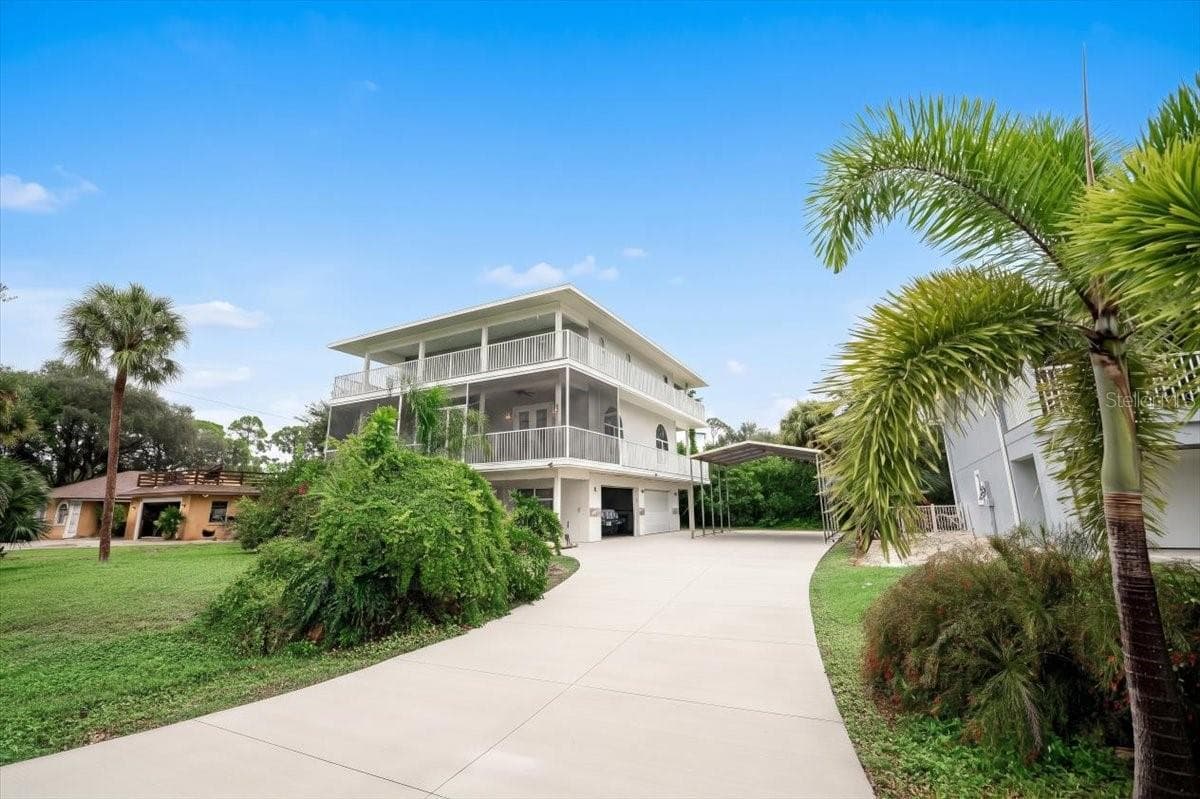 Single Family Residence at 1775 SCENIC DR, VENICE, photo 4 of 80