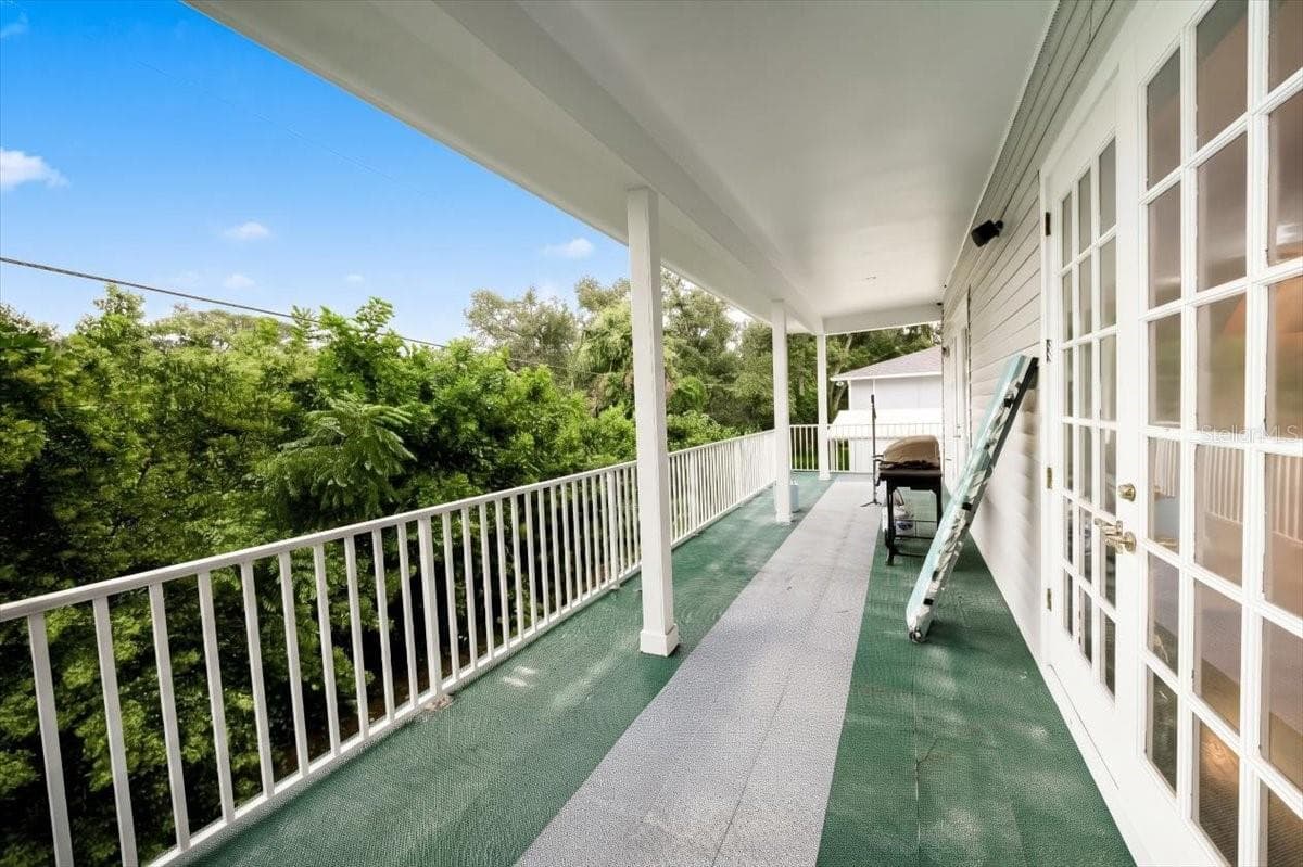 Single Family Residence at 1775 SCENIC DR, VENICE, photo 15 of 80