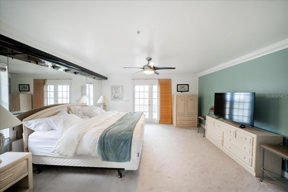 Single Family Residence at 1775 SCENIC DR, VENICE, photo 19 of 80