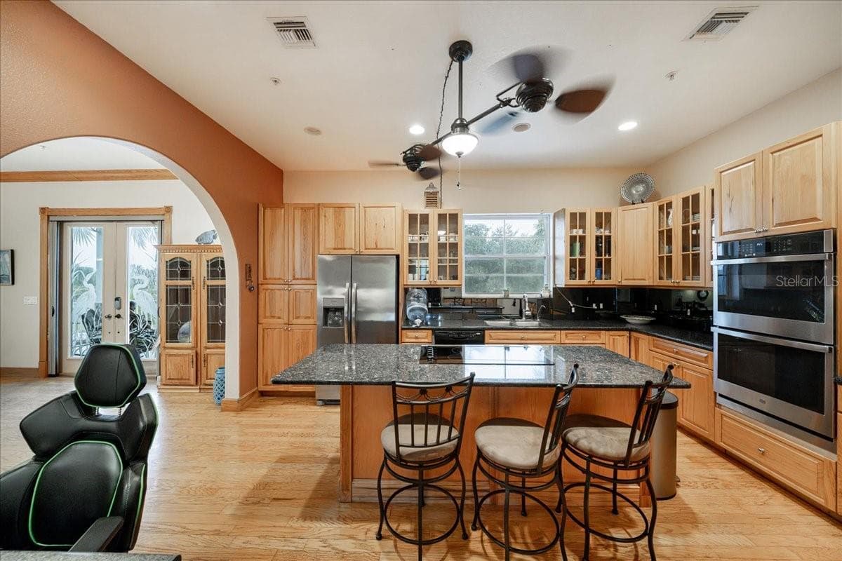 Single Family Residence at 1775 SCENIC DR, VENICE, photo 41 of 80