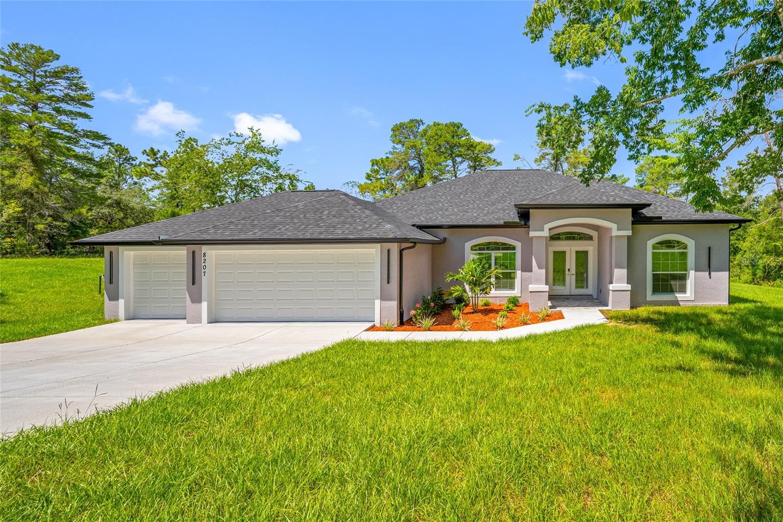 Single Family Residence at 8207 CHRISTOPHER LN, WEEKI WACHEE, photo 2 of 21