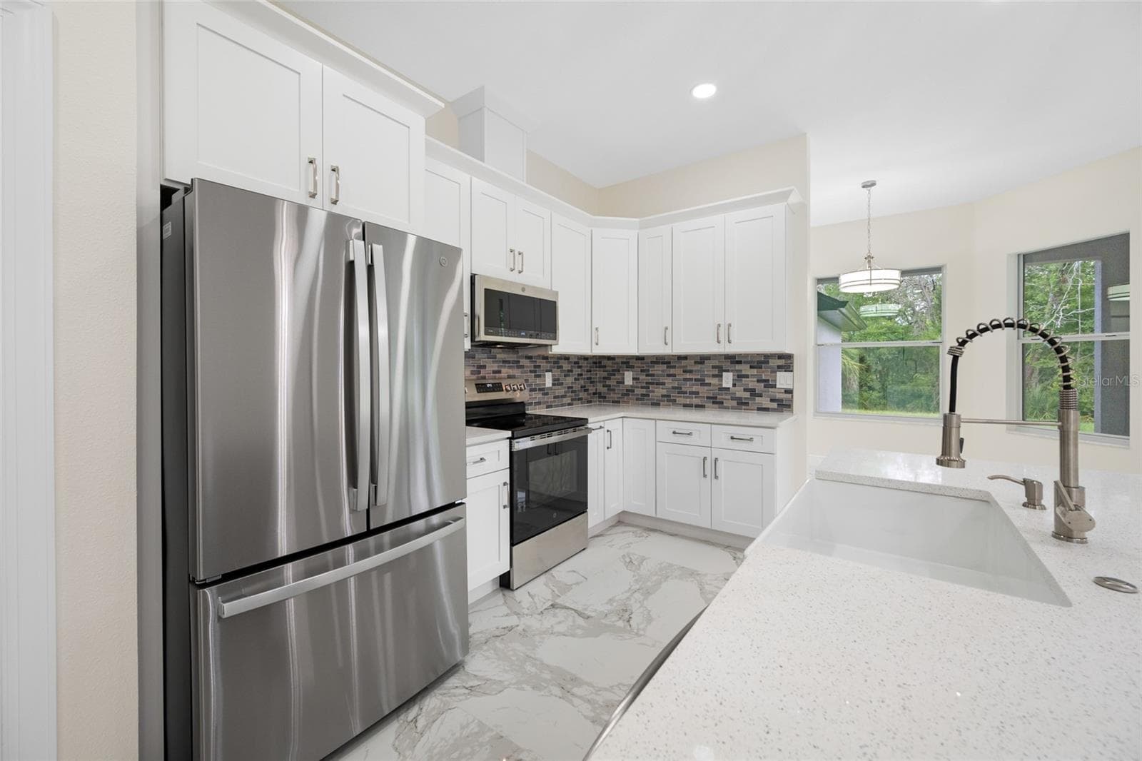Single Family Residence at 8207 CHRISTOPHER LN, WEEKI WACHEE, photo 8 of 21