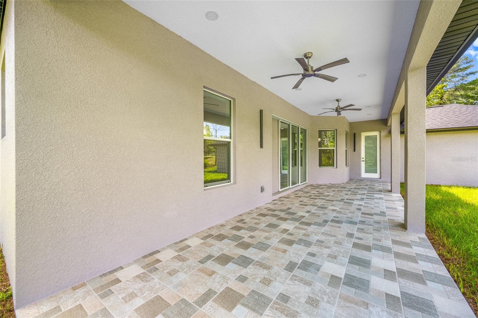 Single Family Residence at 8207 CHRISTOPHER LN, WEEKI WACHEE, photo 16 of 21