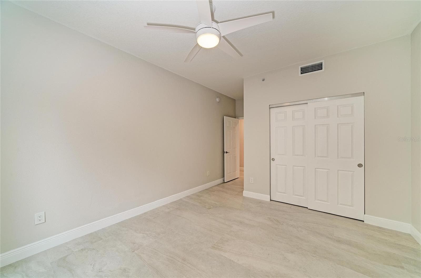 Condominium at 6536 MOORINGS POINT CIR #101, LAKEWOOD RANCH, photo 33 of 61