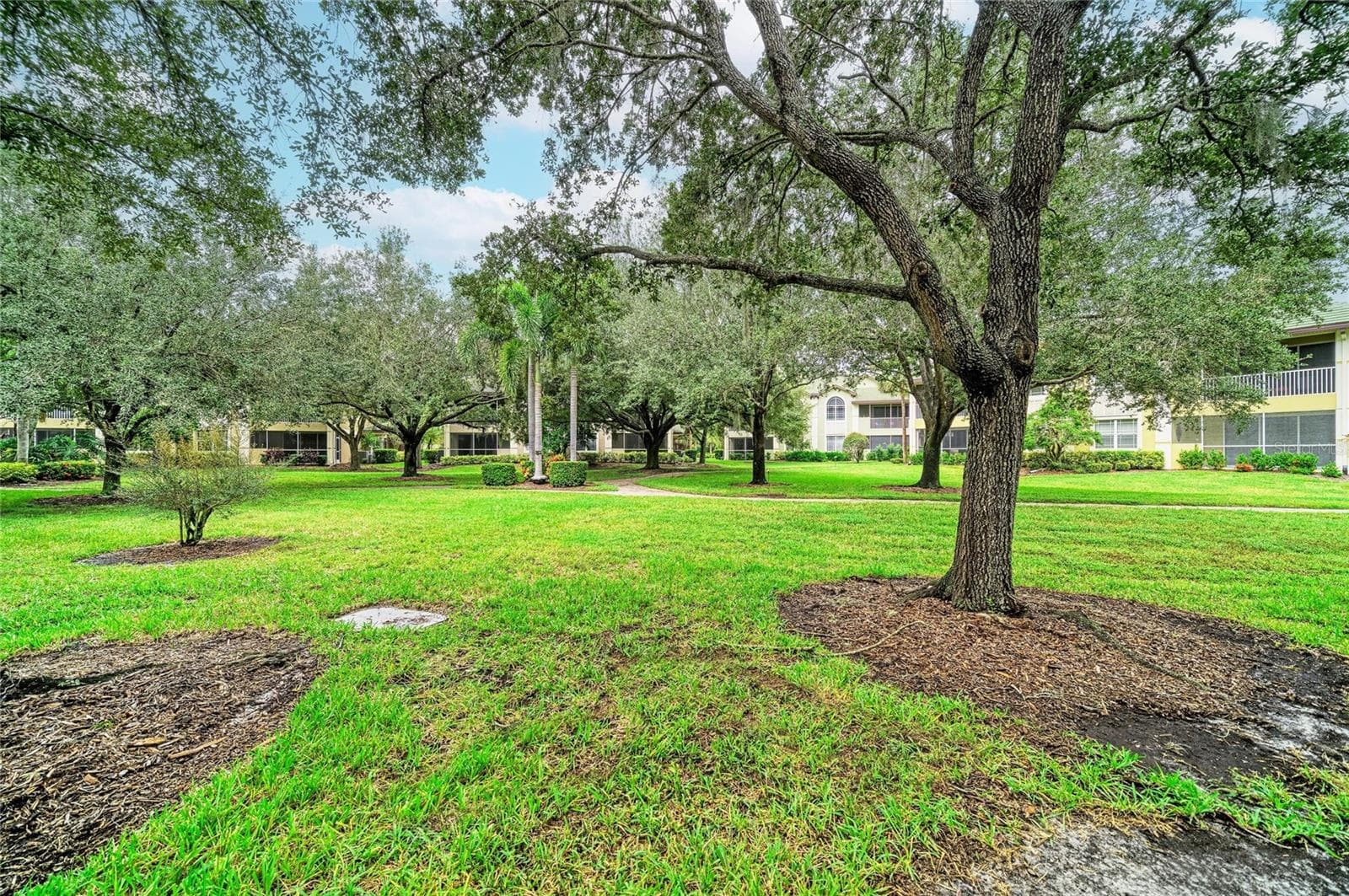 Condominium at 6536 MOORINGS POINT CIR #101, LAKEWOOD RANCH, photo 48 of 61