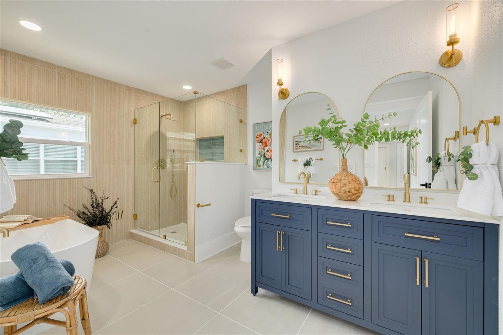 Single Family Residence at 2725 4TH AVE S, ST PETERSBURG, photo 20 of 36