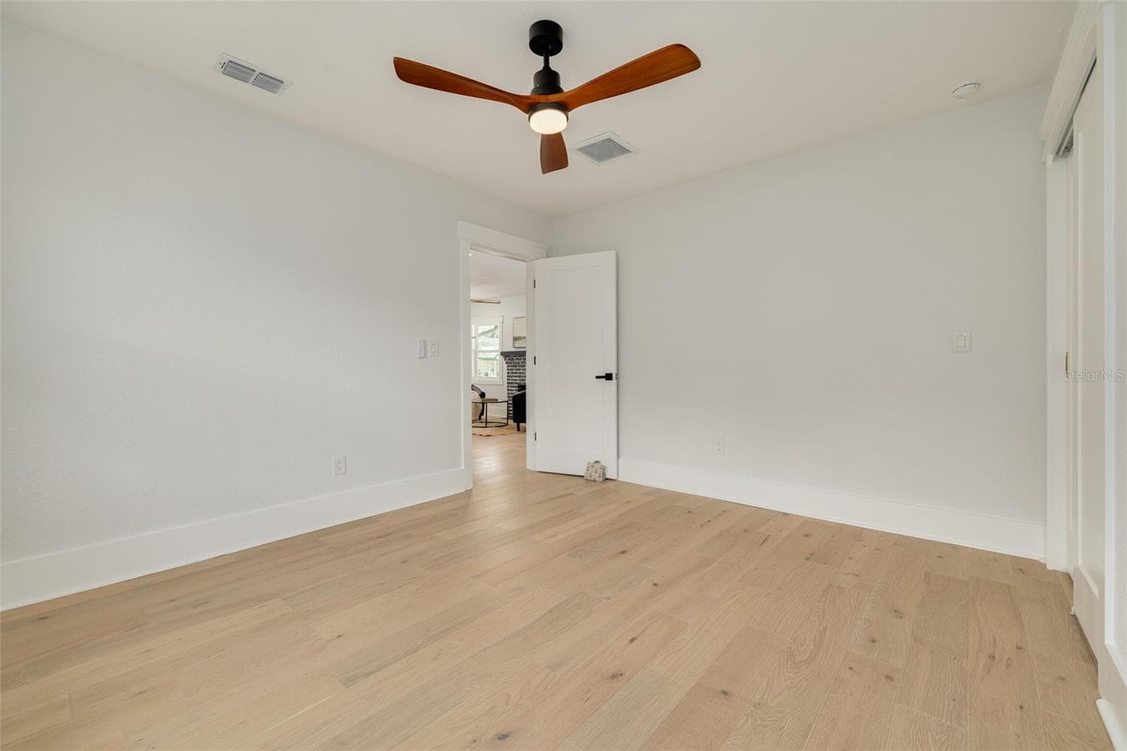 Single Family Residence at 2725 4TH AVE S, ST PETERSBURG, photo 24 of 36