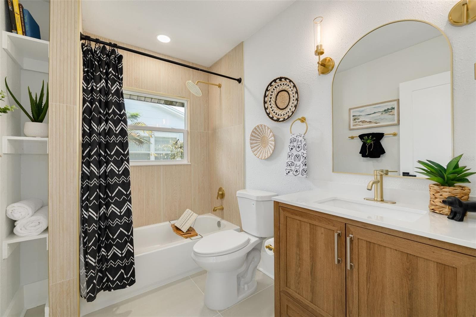 Single Family Residence at 2725 4TH AVE S, ST PETERSBURG, photo 25 of 36