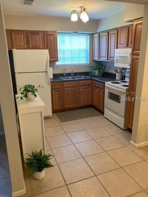 Condominium at 3580 38TH AVE S #94, ST PETERSBURG, photo 5 of 14