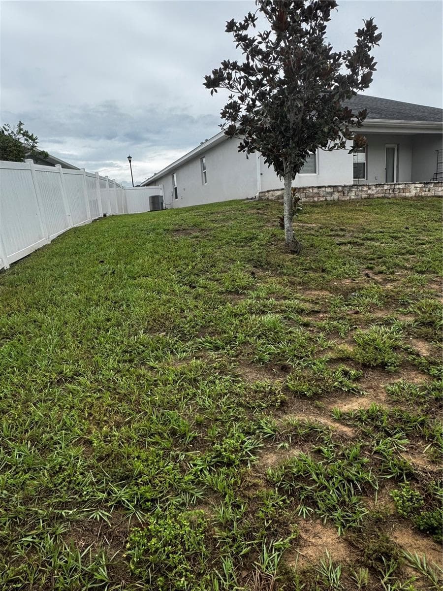 Single Family Residence at 31502 BROADWATER AVE, LEESBURG, photo 25 of 26