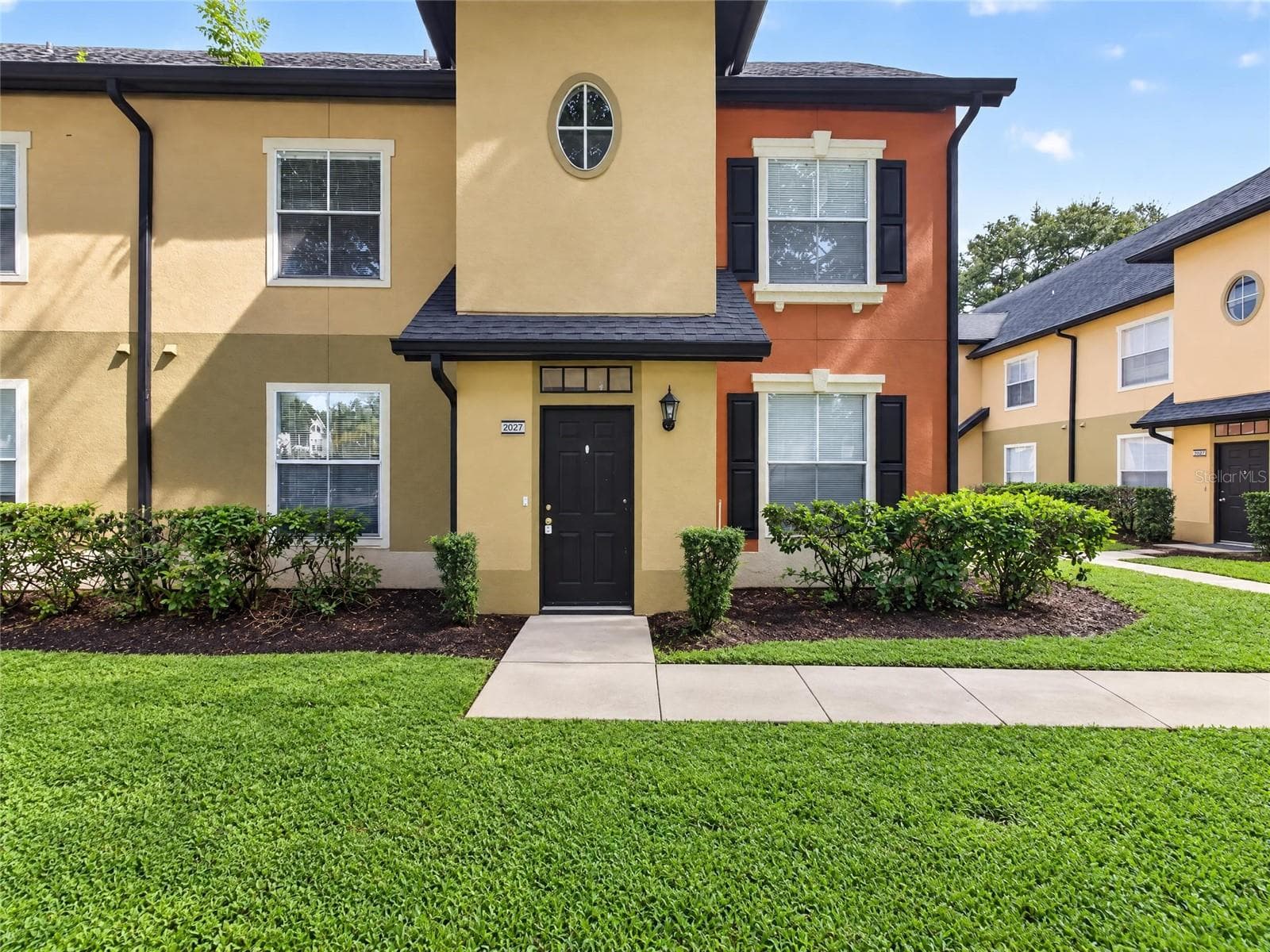 5961 WESTGATE DR #2027