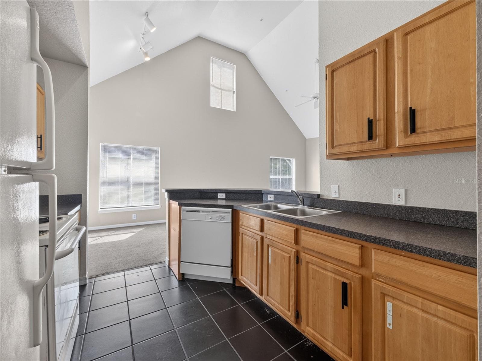 Condominium at 5961 WESTGATE DR #2027, ORLANDO, photo 20 of 27