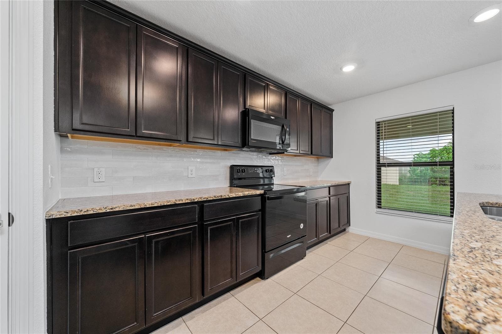Single Family Residence at 1892 AMBER SWEET CIR, DUNDEE, photo 24 of 31