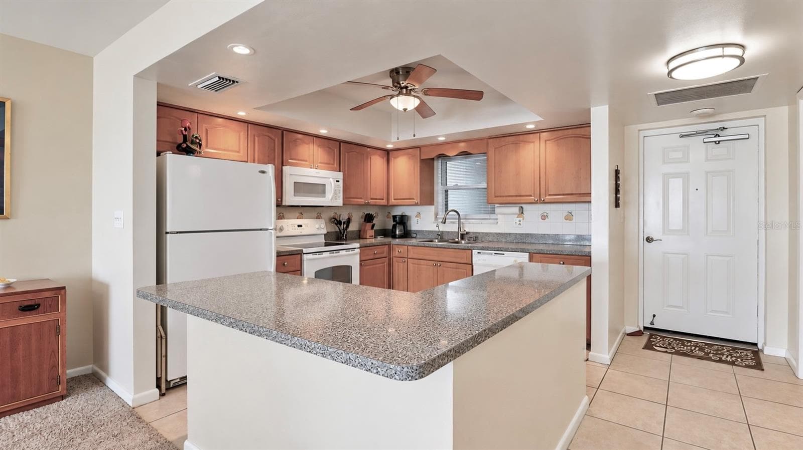Condominium at 5200 BRITTANY DR S #606, ST PETERSBURG, photo 5 of 80