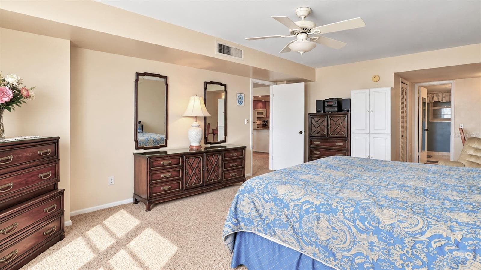 Condominium at 5200 BRITTANY DR S #606, ST PETERSBURG, photo 23 of 80