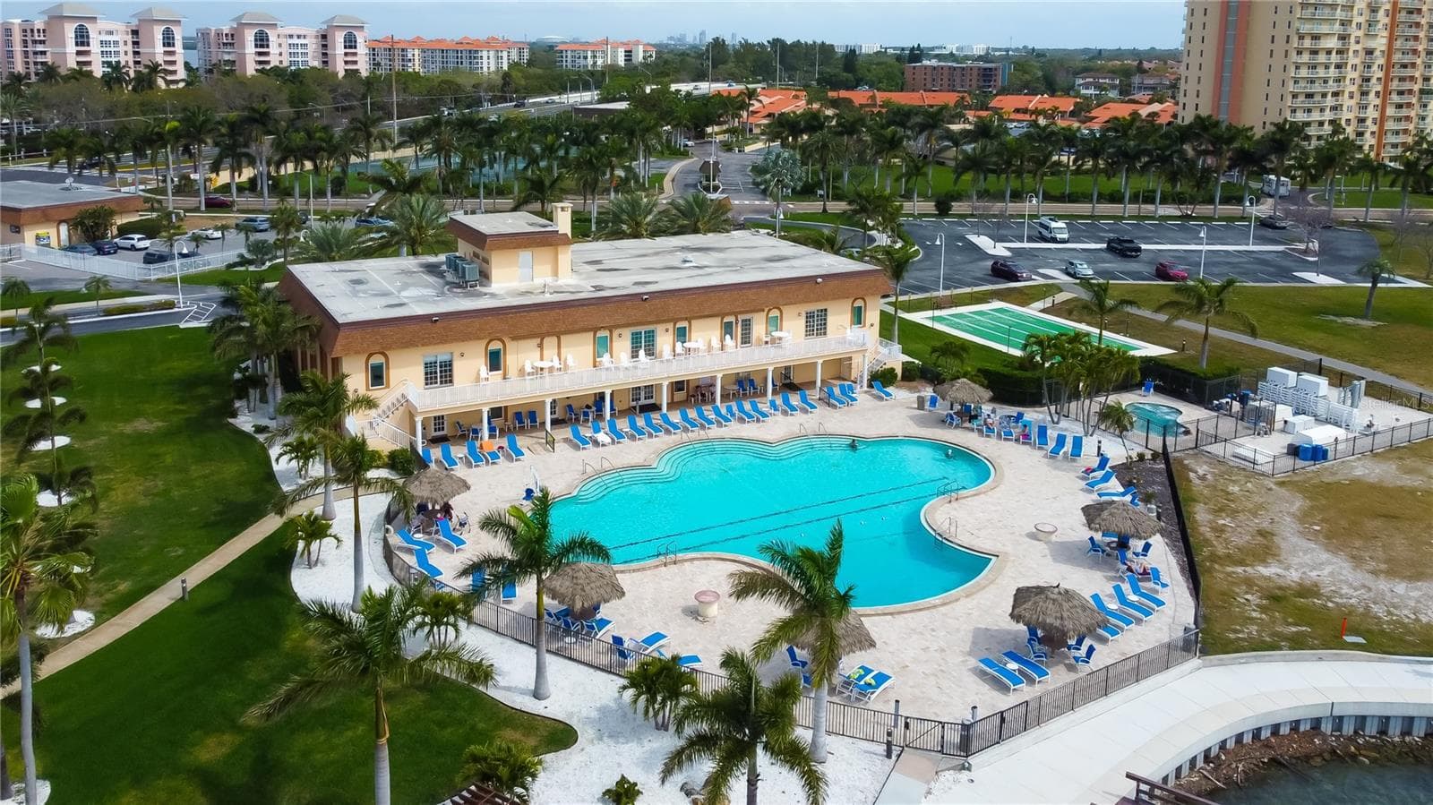 Condominium at 5200 BRITTANY DR S #606, ST PETERSBURG, photo 51 of 80