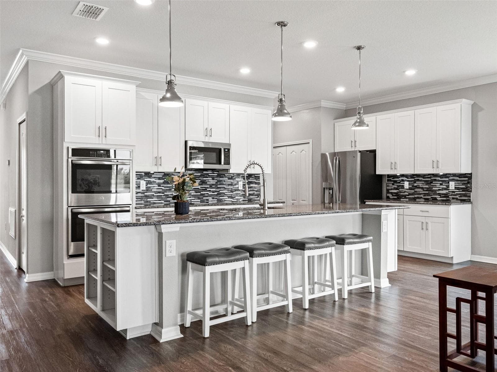 Single Family Residence at 8232 OLIVE BROOK DR, WESLEY CHAPEL, photo 15 of 70