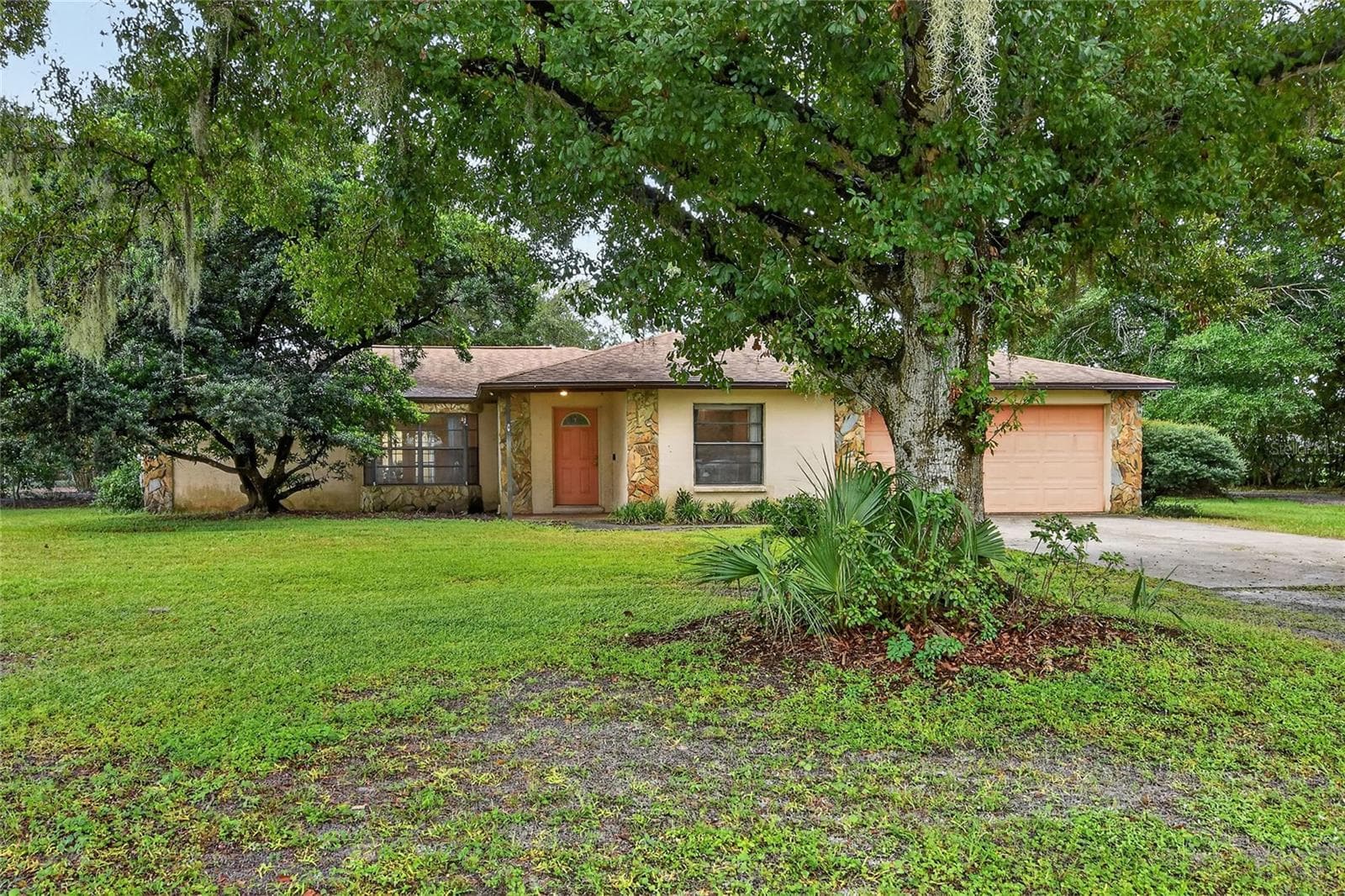 Single Family Residence at 4702 CHARRO LN, PLANT CITY, photo 3 of 53