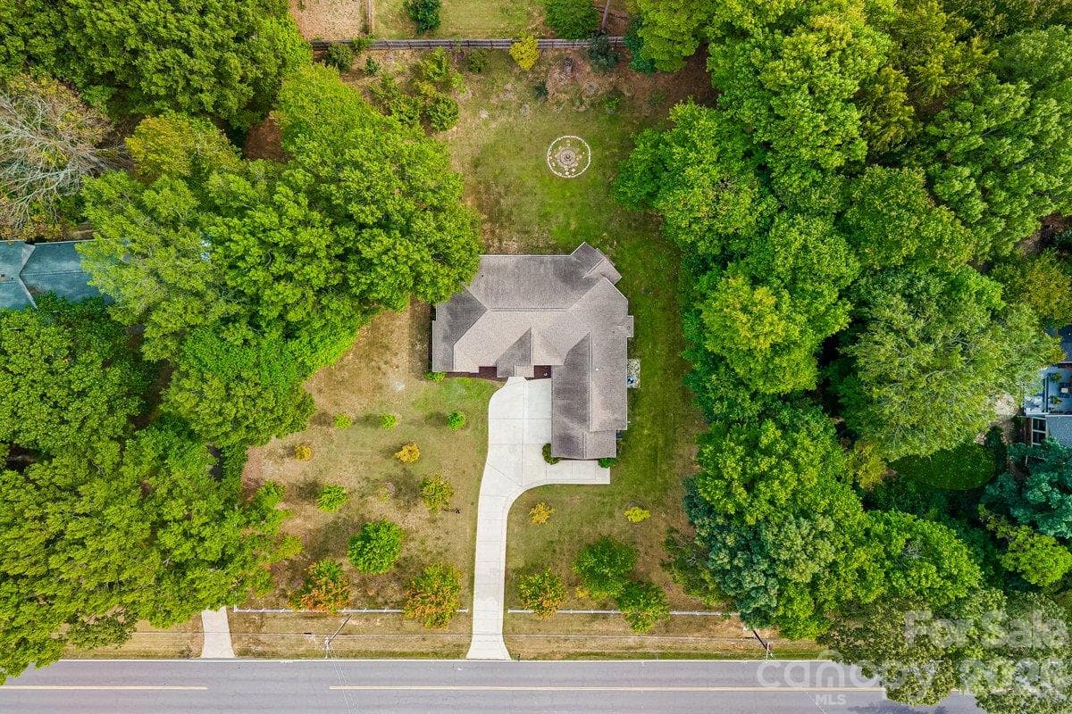 Single Family Residence at 5329 Kuykendall Road, Charlotte, photo 42 of 42