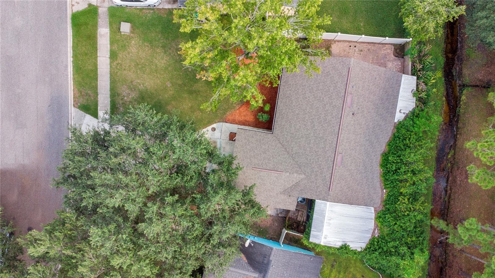 Single Family Residence at 11224 CYPRESS LEAF DR, ORLANDO, photo 34 of 36