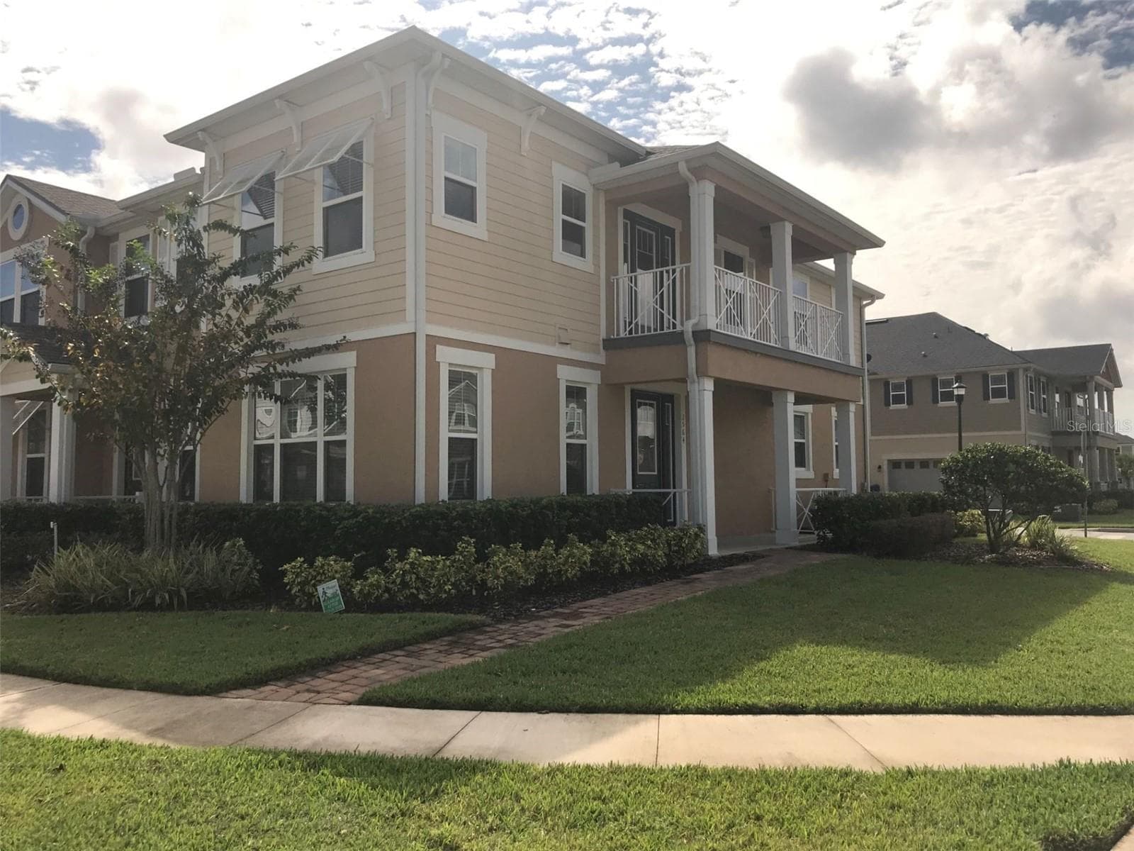 side front view - 2564 FASSONA DR, KISSIMMEE