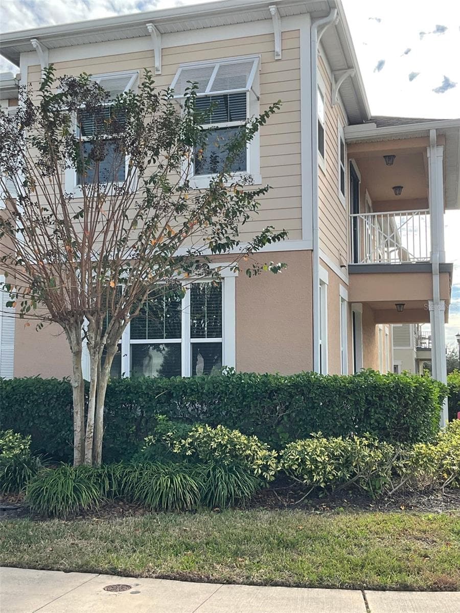 side view - 2564 FASSONA DR, KISSIMMEE
