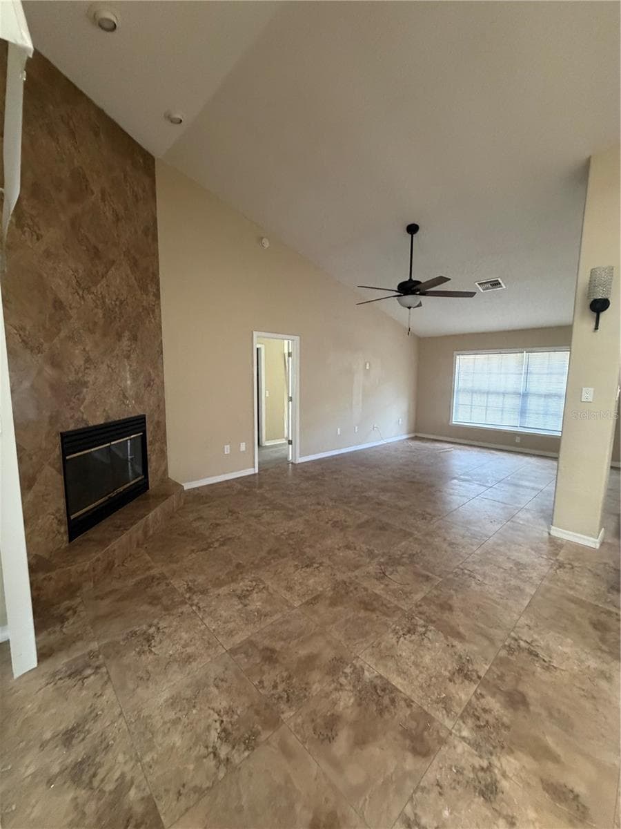 Single Family Residence at 5956 W GREEN ACRES ST, HOMOSASSA, photo 17 of 45