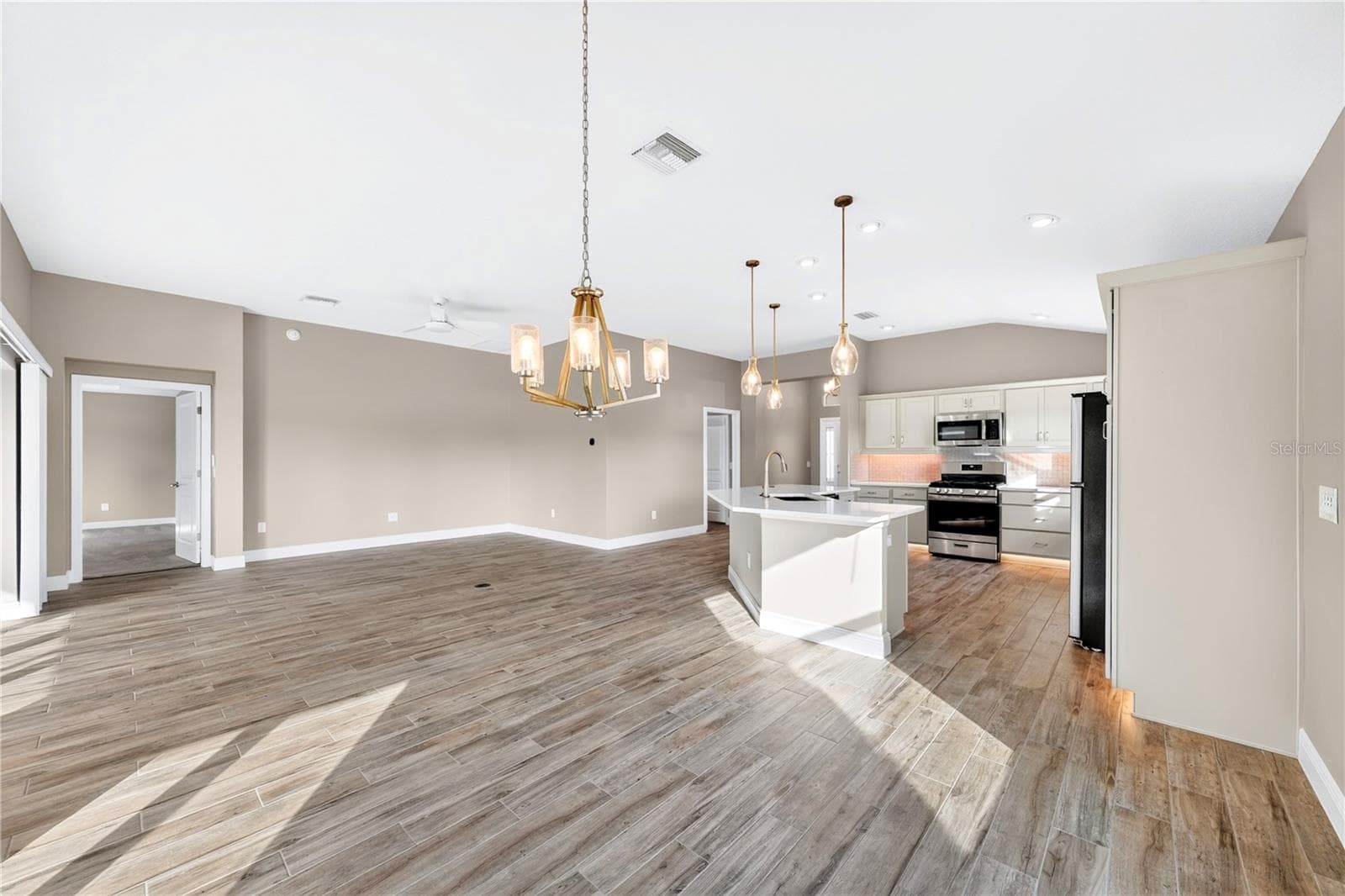 Single Family Residence at 1336 FRAZIER WAY, THE VILLAGES, photo 23 of 86