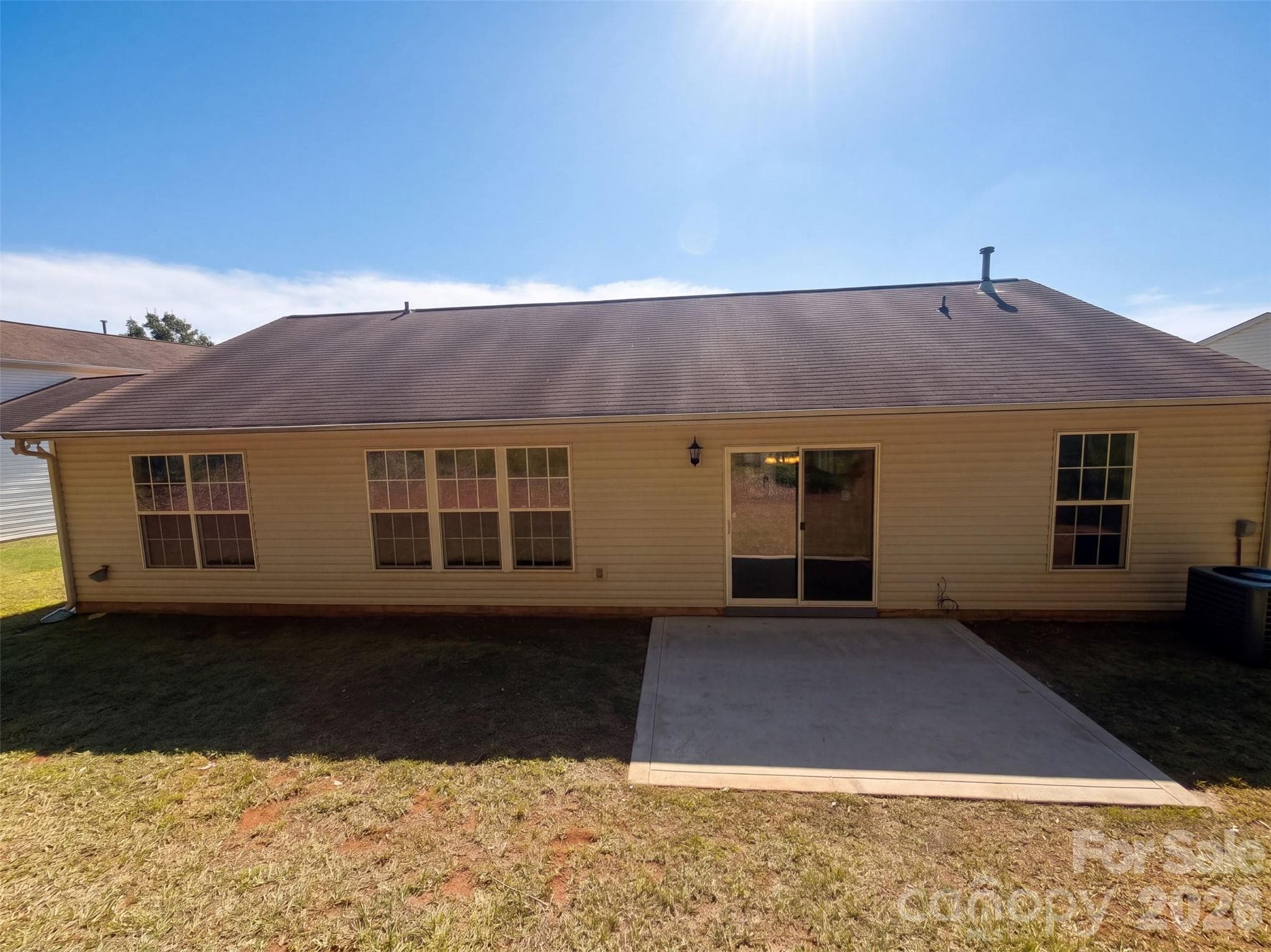 Single Family Residence at 2094 Chapel Creek Road SW, Concord, photo 5 of 24