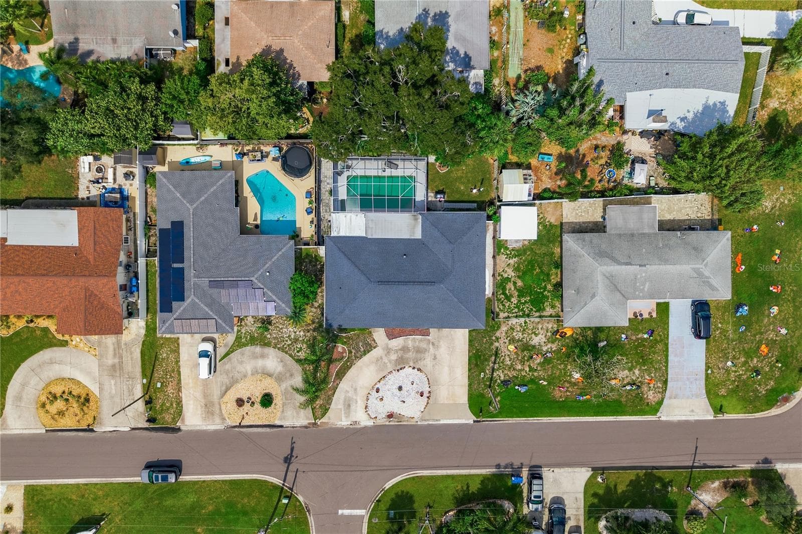 Single Family Residence at 233 WESTWINDS DR, PALM HARBOR, photo 53 of 55