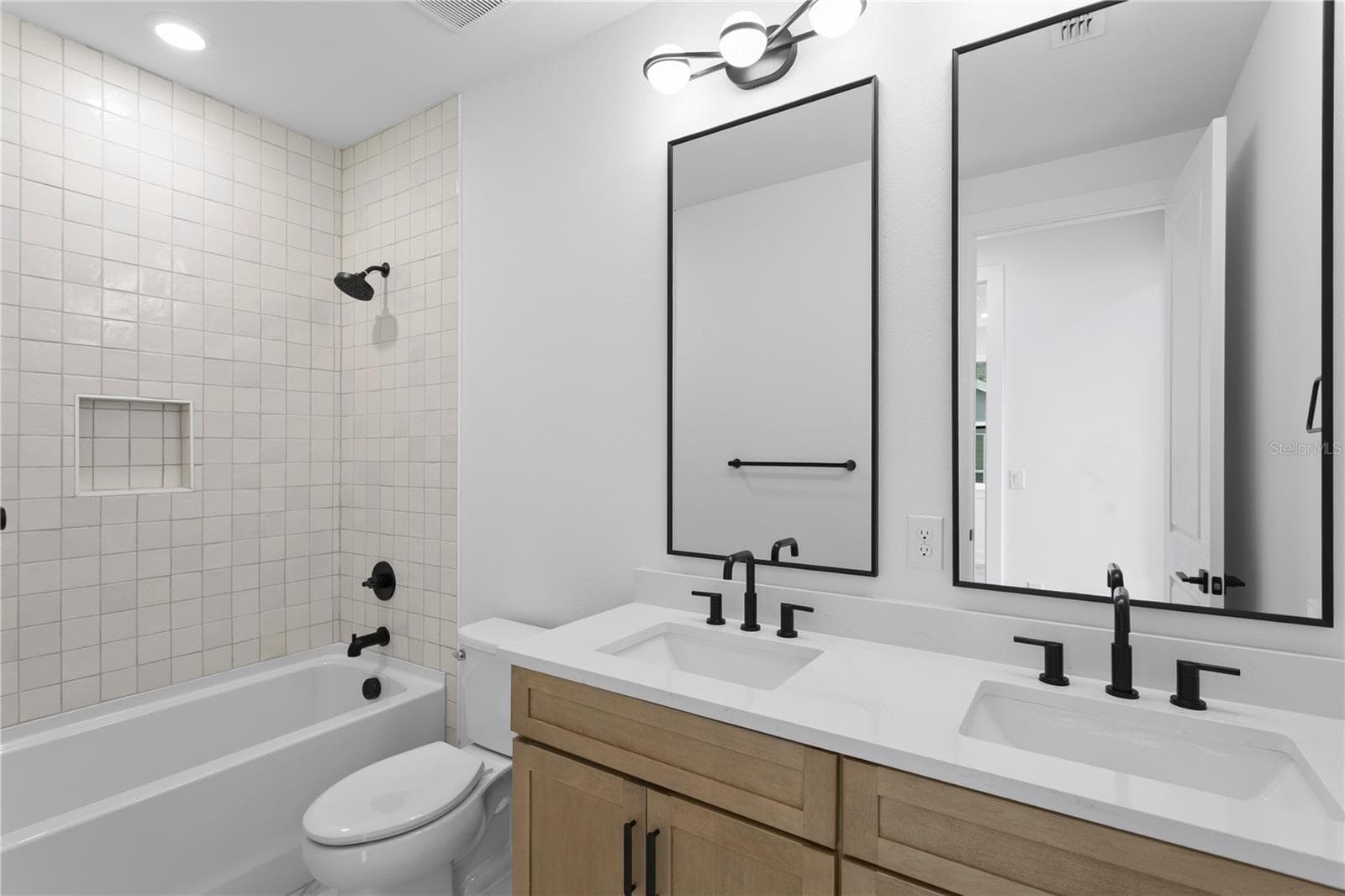 Bathroom 2 - 3501 W ROGERS AVE, TAMPA