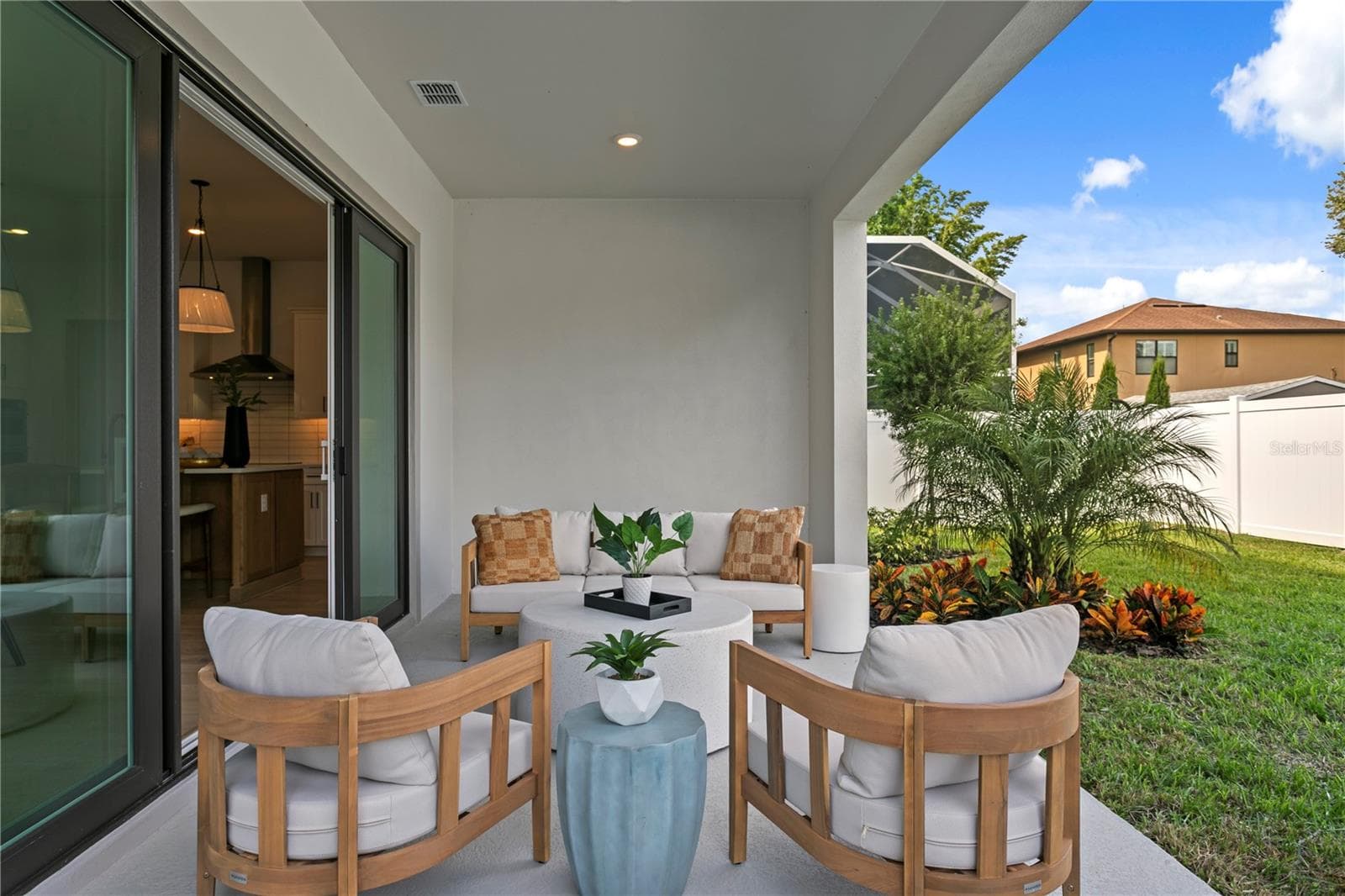 Single Family Residence at 3501 W ROGERS AVE, TAMPA, photo 61 of 75