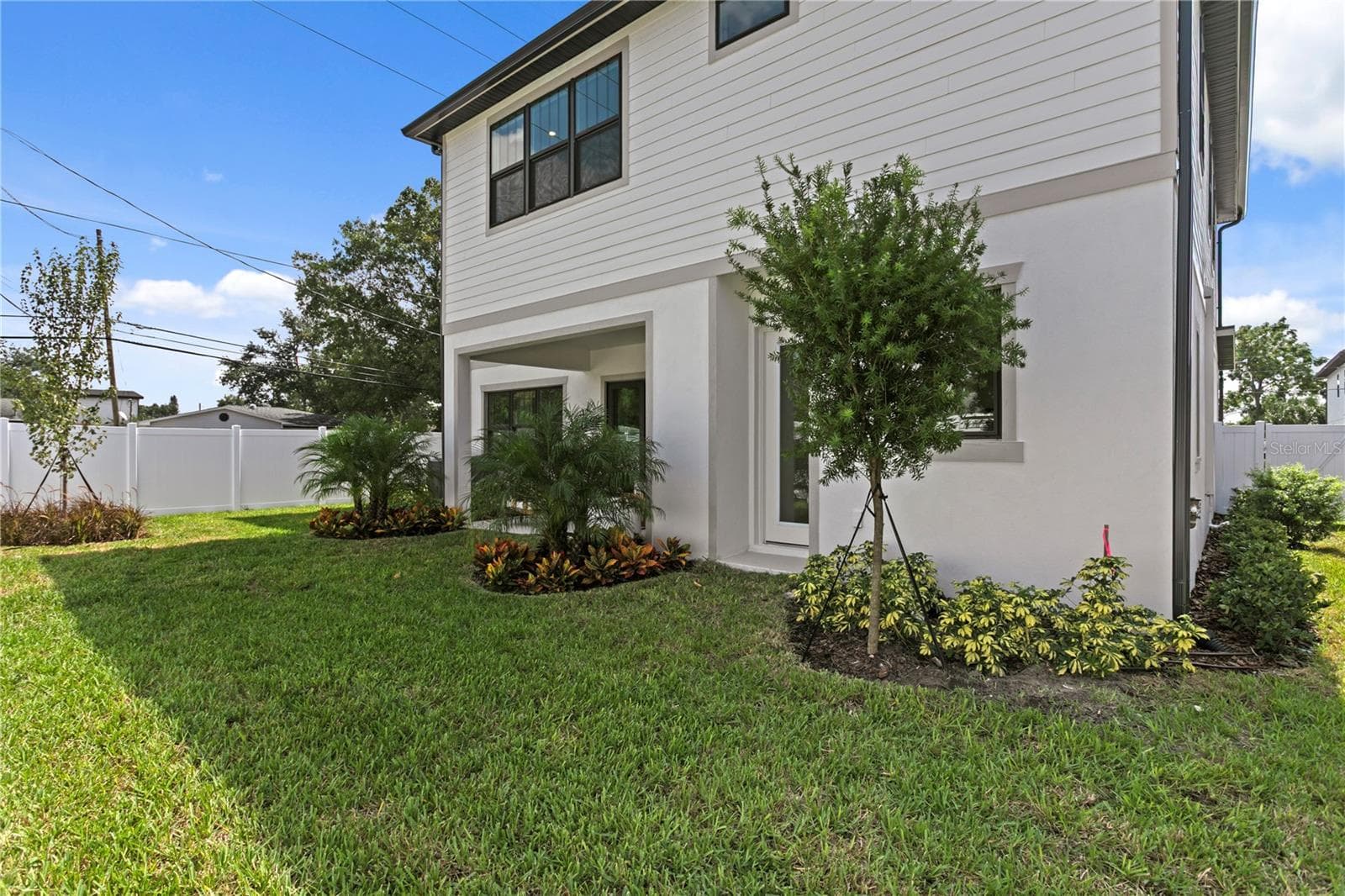 Single Family Residence at 3501 W ROGERS AVE, TAMPA, photo 63 of 75