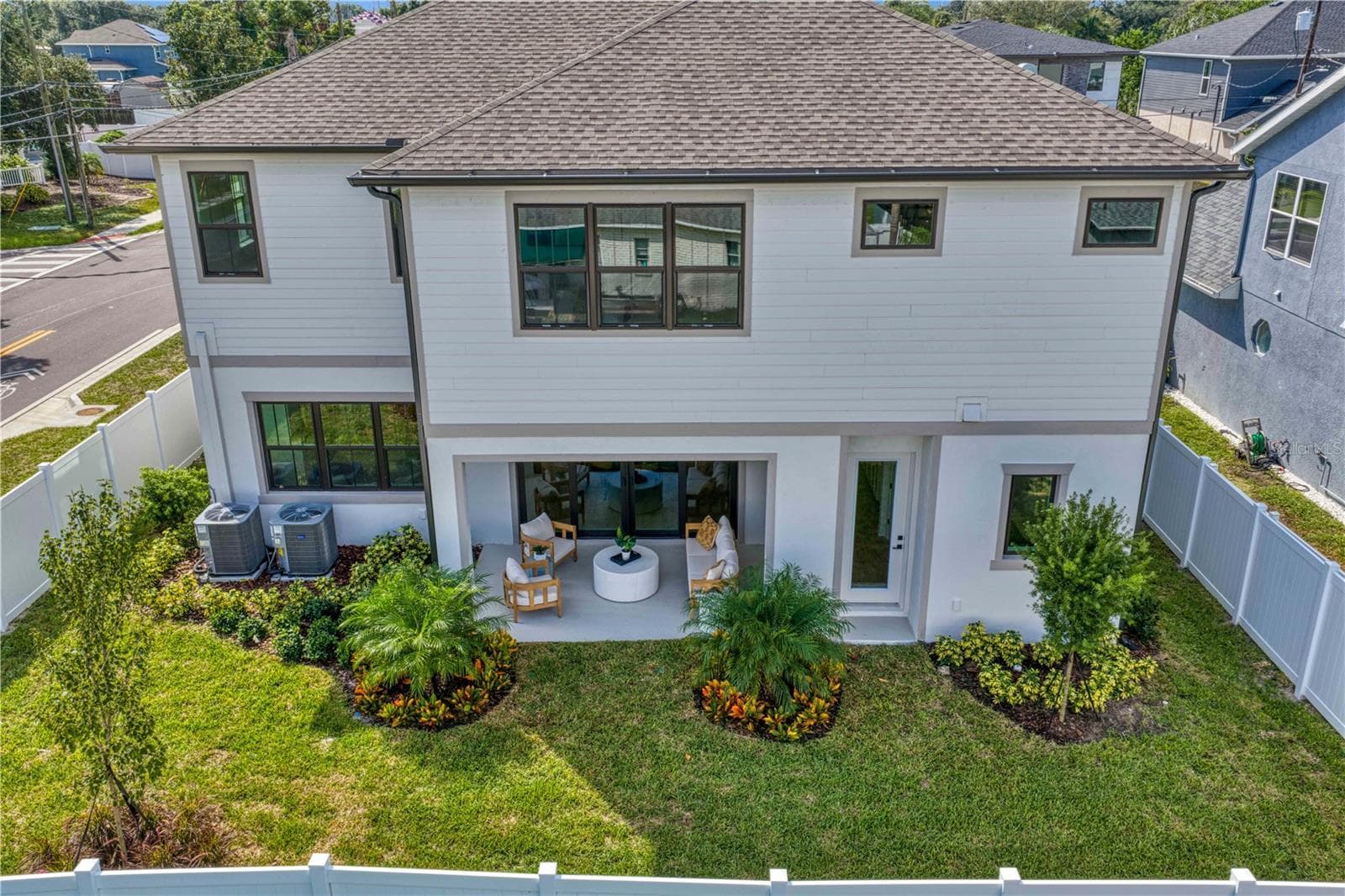Single Family Residence at 3501 W ROGERS AVE, TAMPA, photo 66 of 75