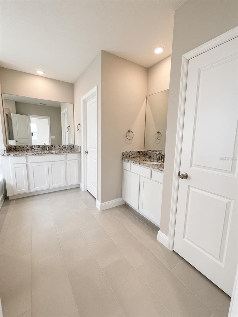 Master Bath - 140 BRIGHT IBIS AVE, APOLLO BEACH