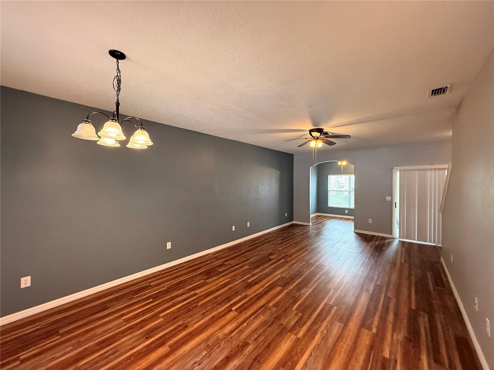 Townhouse at 3454 HIGH HAMPTON CIR, TAMPA, photo 8 of 18