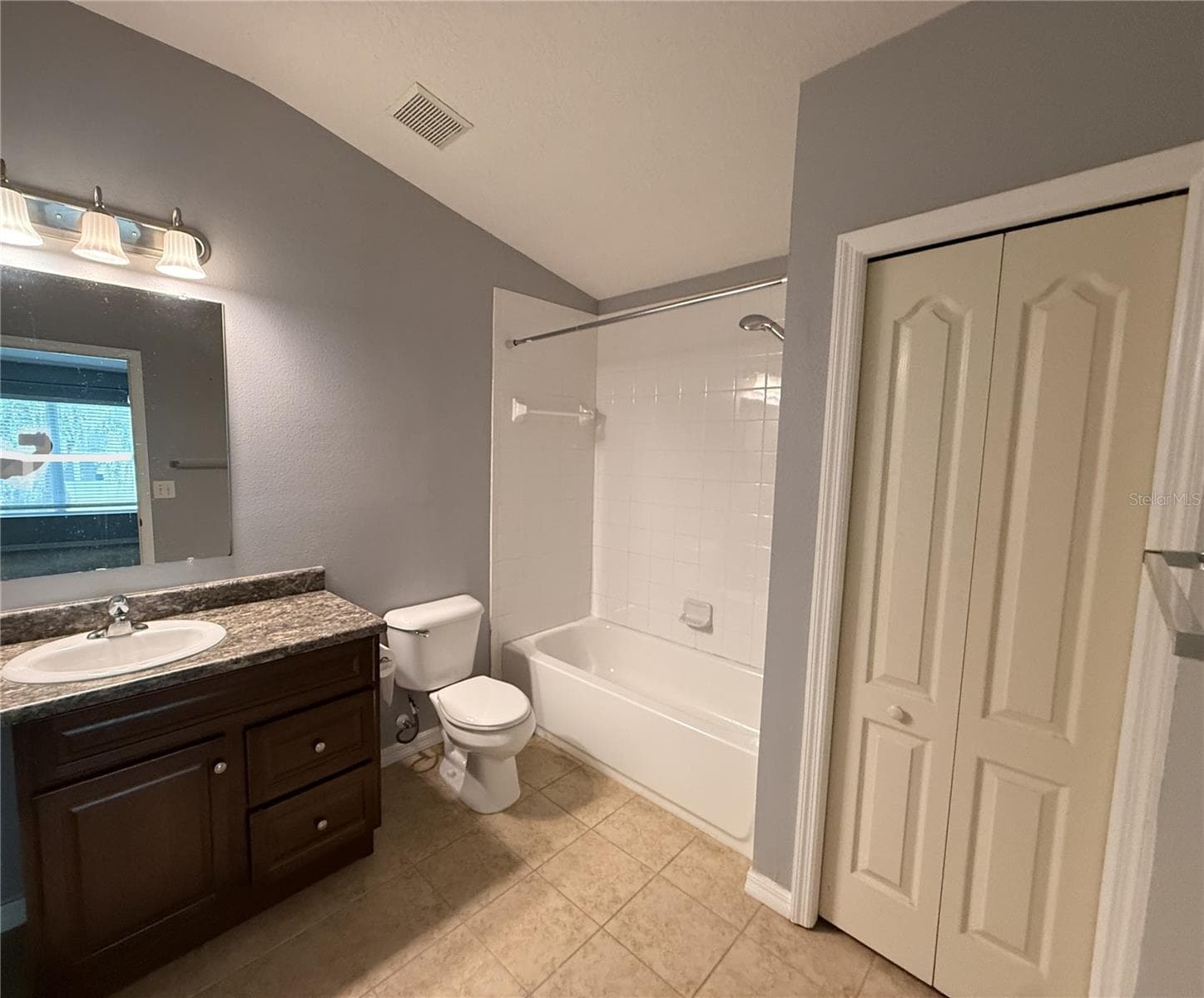 Townhouse at 3454 HIGH HAMPTON CIR, TAMPA, photo 12 of 18