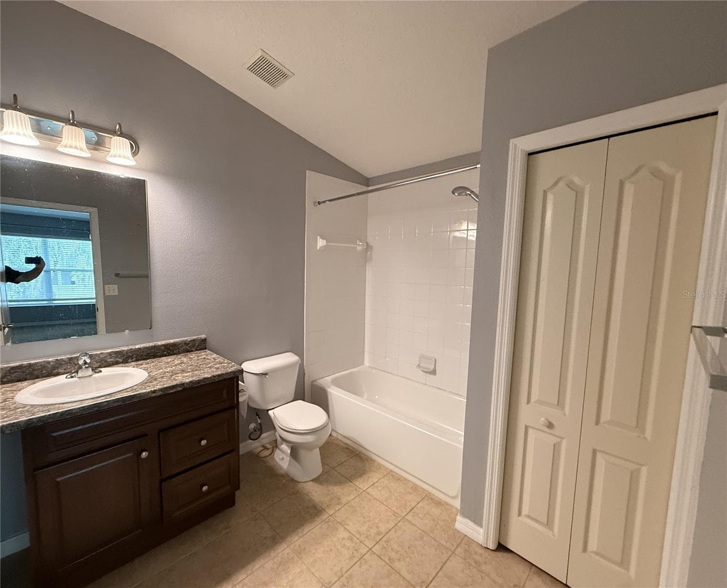 Townhouse at 3454 HIGH HAMPTON CIR, TAMPA, photo 17 of 18