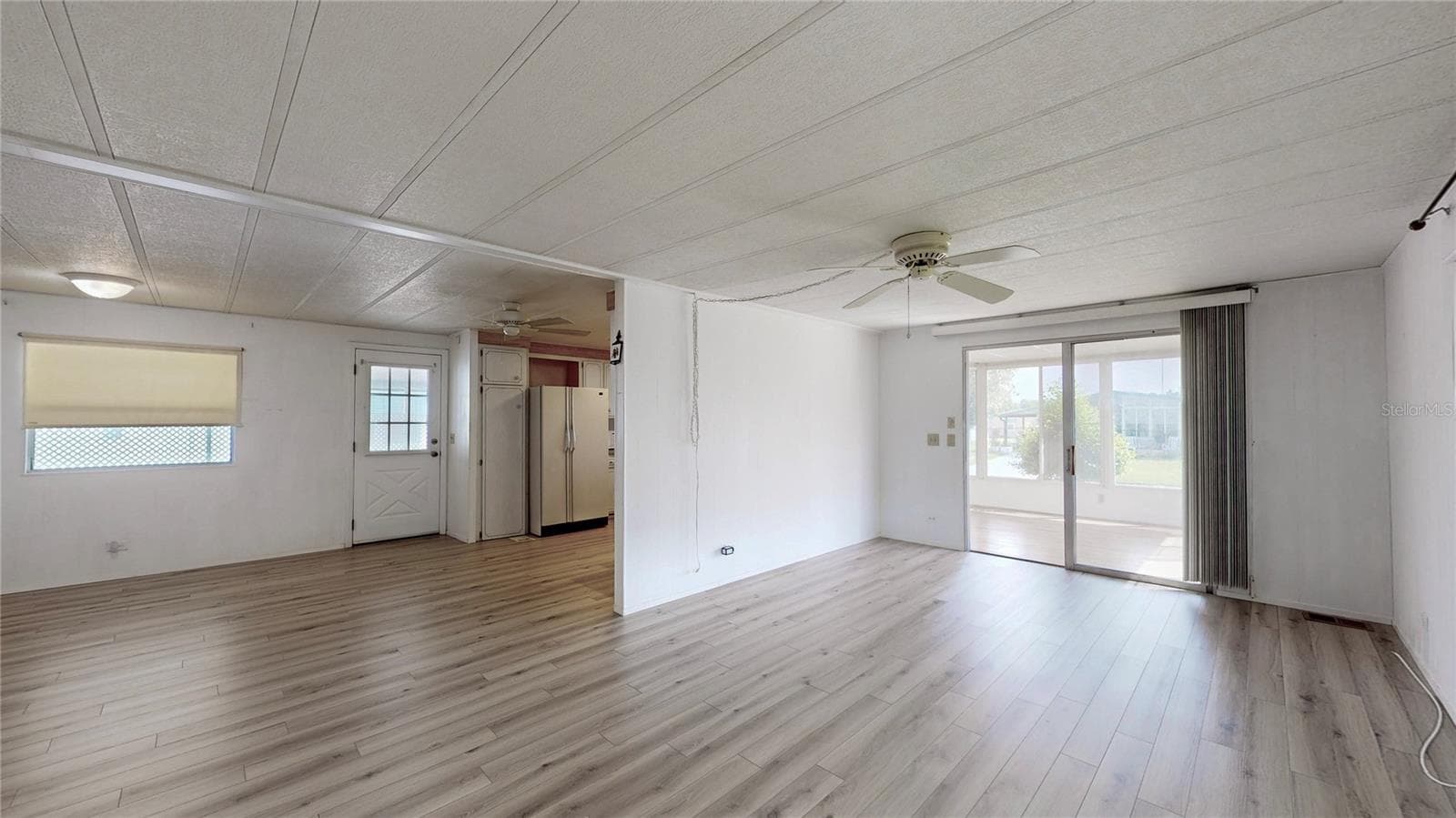 Manufactured Home at 717 SURREY PL, LEESBURG, photo 10 of 32