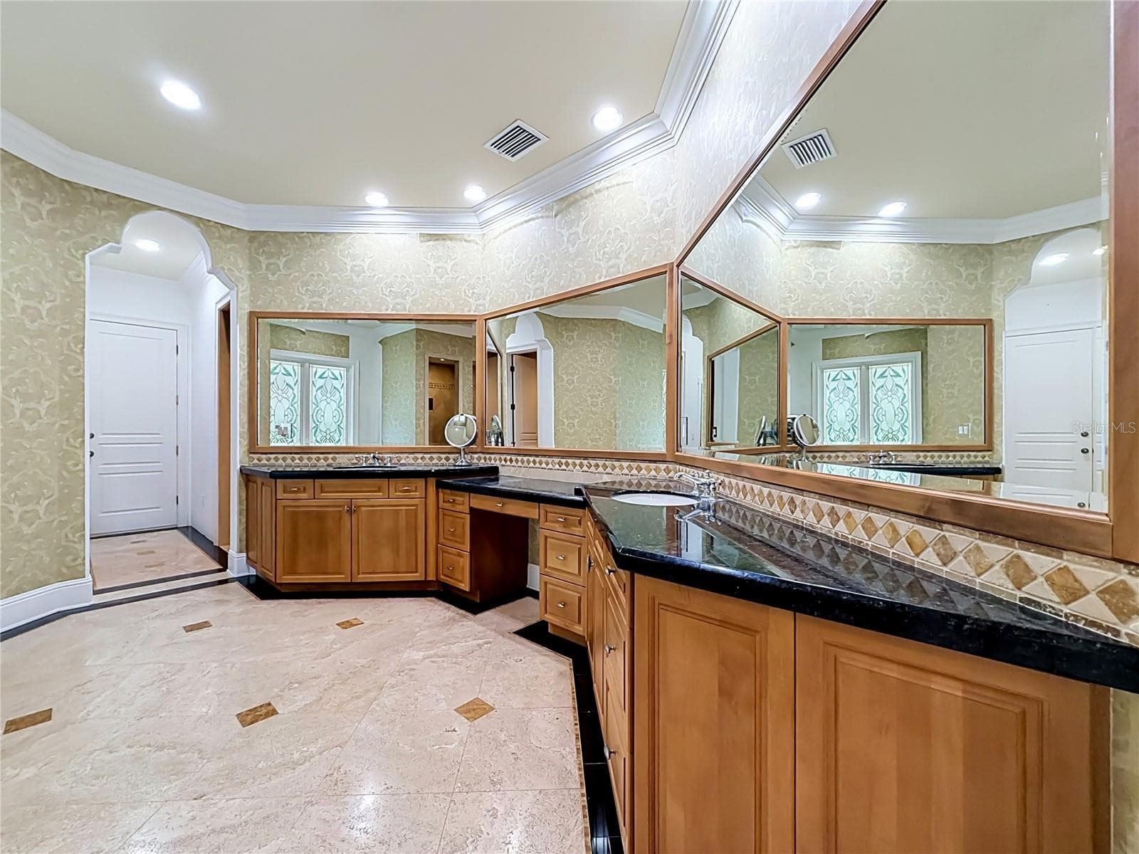 Single Family Residence at 9563 BLANDFORD RD, ORLANDO, photo 41 of 70