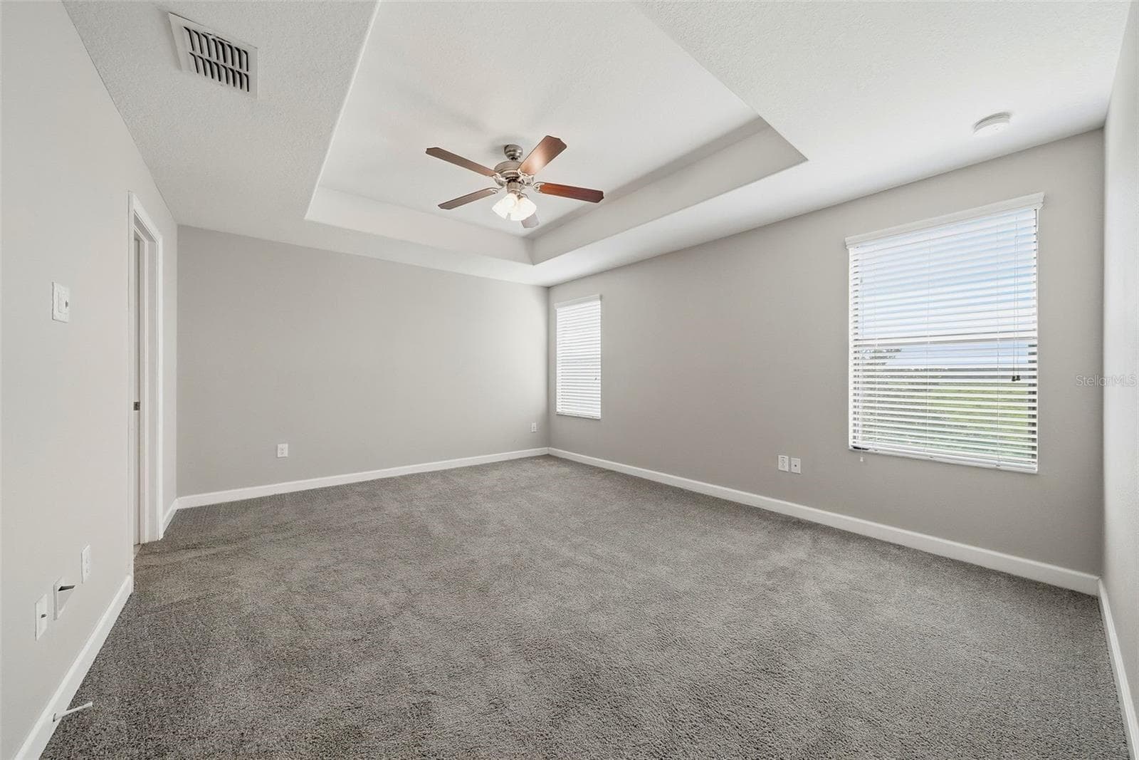 Single Family Residence at 10147 NEWMINSTER LOOP, RUSKIN, photo 12 of 23