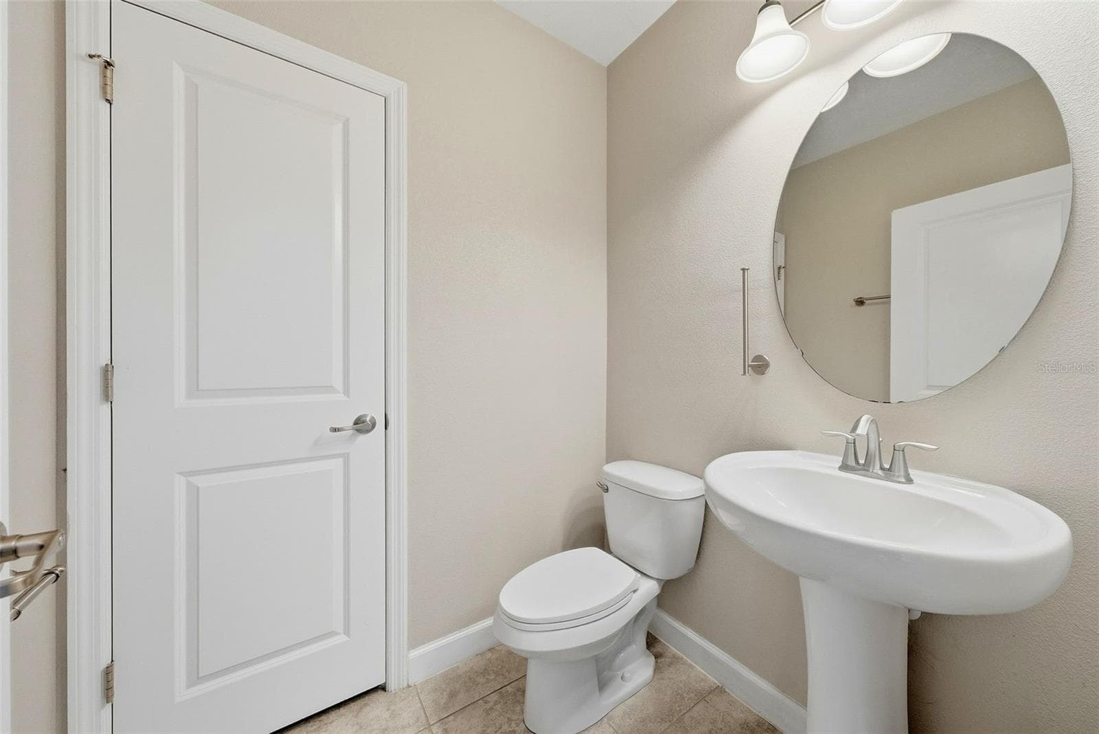 Single Family Residence at 10147 NEWMINSTER LOOP, RUSKIN, photo 16 of 23